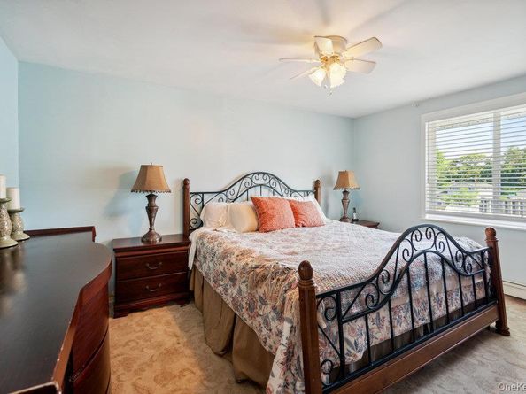 17 Sterling Drive, Lake Grove NY 11755