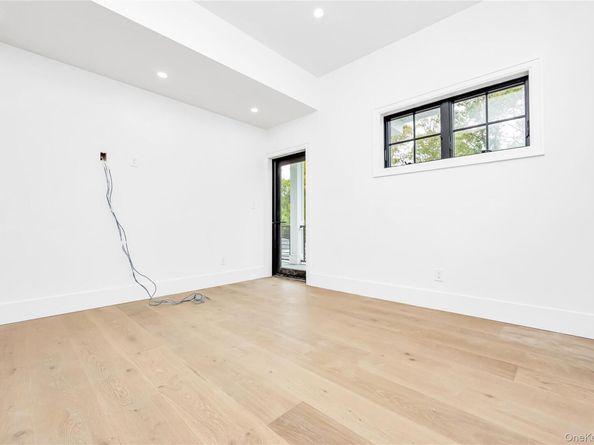 523 Long Beach Road, Nissequogue NY 11780