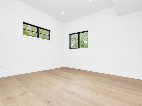 523 Long Beach Road, Nissequogue NY 11780