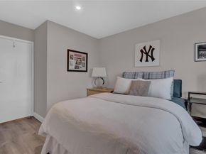 248 Pond View Lane, Smithtown NY 11787