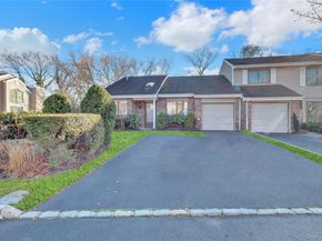 248 Pond View Lane, Smithtown NY 11787