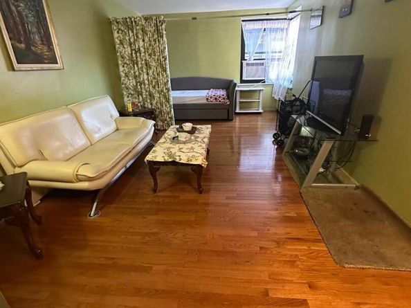 32-23 91st Street C502, East Elmhurst NY 11369