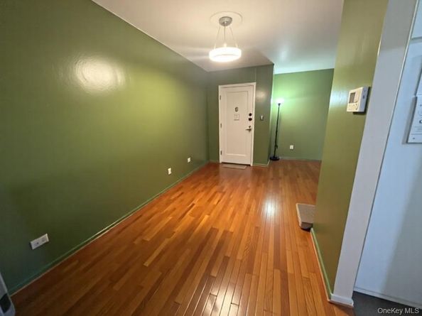 32-23 91st Street C502, East Elmhurst NY 11369