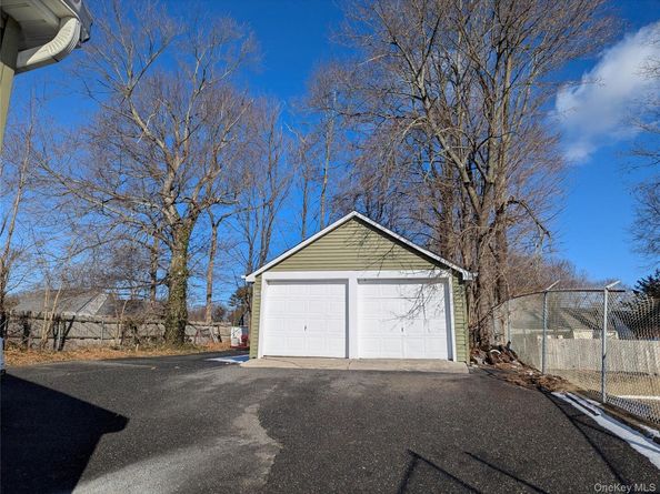 153 W Main Street, Kings Park NY 11754