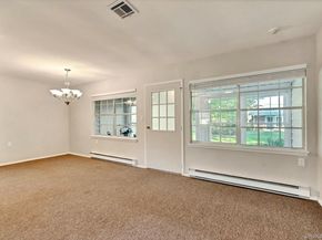 164 Falmouth Court E, Ridge NY 11961