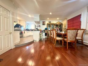 257-17 Pembroke Avenue, Great Neck NY 11020
