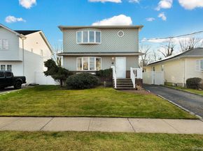 254 N Richmond Avenue, Massapequa NY 11758
