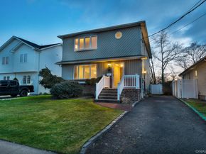 254 N Richmond Avenue, Massapequa NY 11758
