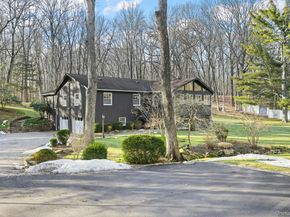 54 Lockwood Road, South Salem NY 10590