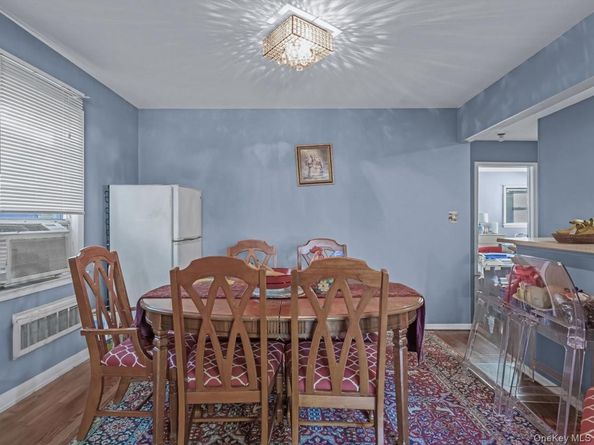 206 Hunnewell Avenue, Elmont NY 11003