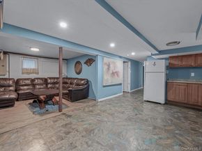 206 Hunnewell Avenue, Elmont NY 11003