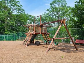 100 High Point Drive 305, Hartsdale NY 10530