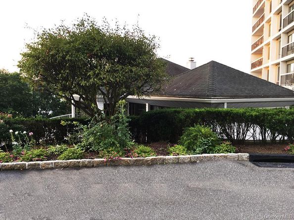 100 High Point Drive 305, Hartsdale NY 10530