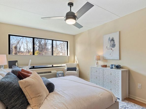 100 High Point Drive 305, Hartsdale NY 10530