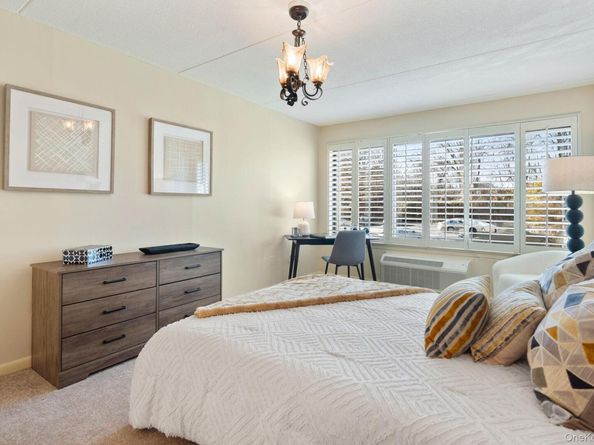 100 High Point Drive 305, Hartsdale NY 10530