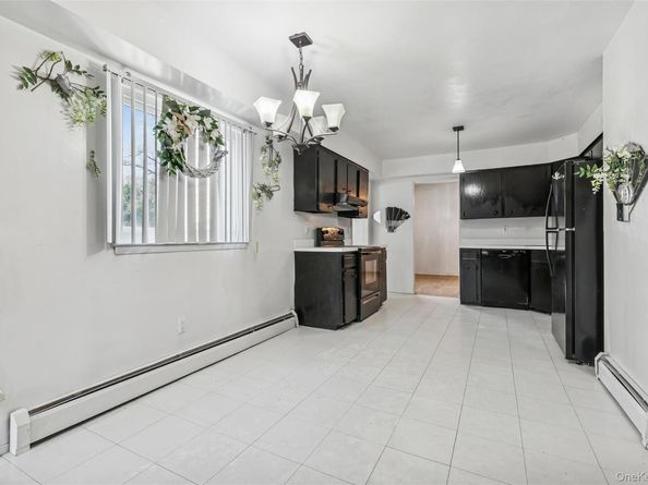 105 Loop Drive, Sayville NY 11782