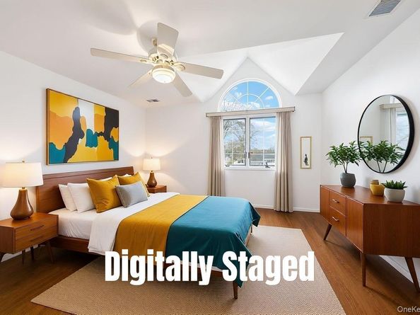 204A Broadway, Massapequa Park NY 11762