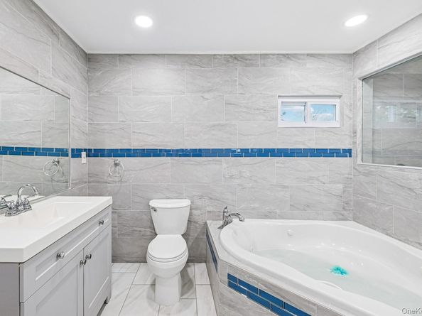 204A Broadway, Massapequa Park NY 11762