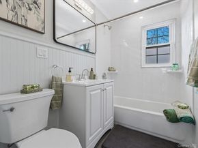 10514 Van Wyck Expressway, Richmond Hill S. NY 11419