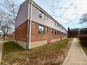 67-20 218 Street Lower, Bayside NY 11364