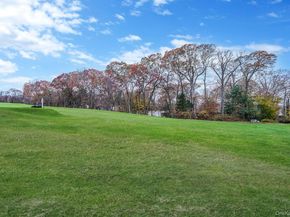 268 Brettonwoods Drive, Coram NY 11727