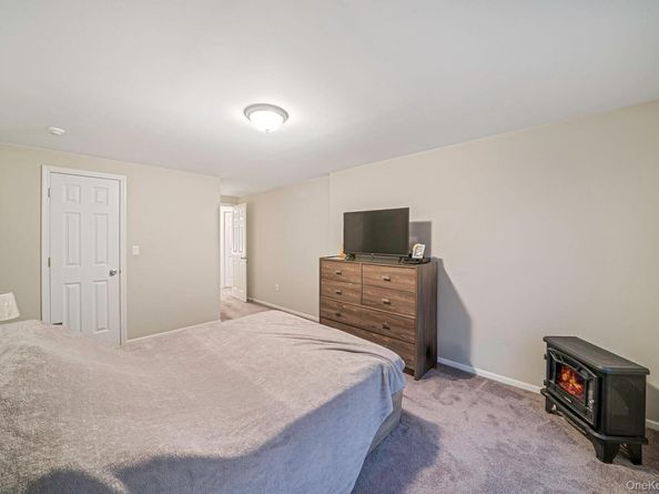 268 Brettonwoods Drive, Coram NY 11727