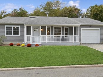 99 Village Circle W