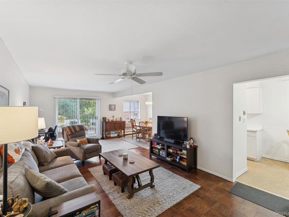 77 S Park Avenue B2, Rockville Centre NY 11570