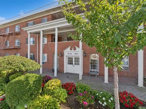 77 S Park Avenue B2, Rockville Centre NY 11570