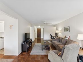 77 S Park Avenue B2, Rockville Centre NY 11570