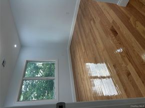 244 Andrews Road, Mineola NY 11501