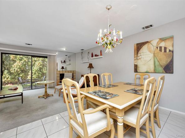 22 Balsam Court 22, Wantagh NY 11793