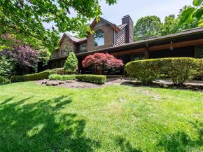 6 Arbutus Road, Greenlawn NY 11740