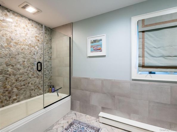 6 Arbutus Road, Greenlawn NY 11740