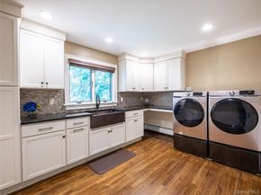 6 Arbutus Road, Greenlawn NY 11740