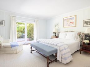 7 Rabbit Run, Glen Cove NY 11542