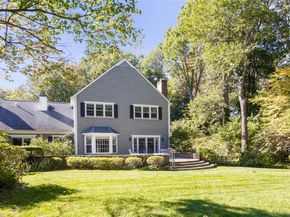 7 Rabbit Run, Glen Cove NY 11542
