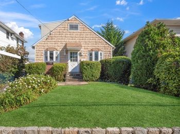 24 Hickory Road