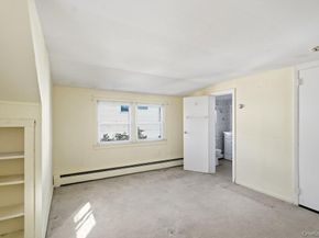 24 Hickory Road, Port Washington NY 11050