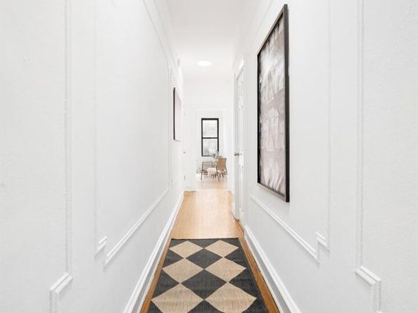 41-42 42nd E4, Sunnyside NY 11104