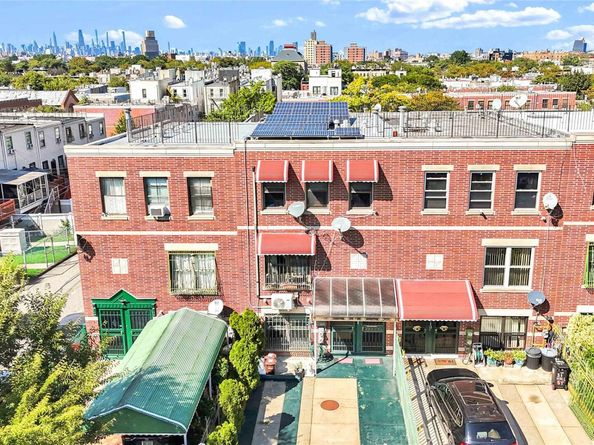 49 Hull Street, Brooklyn NY 11233