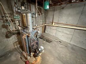 50 Newcomb Trail, Ridge NY 11961