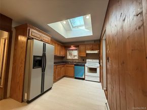 50 Newcomb Trail, Ridge NY 11961