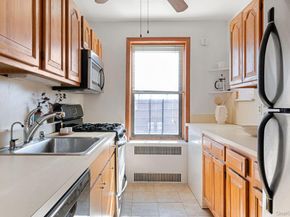 25-40 31st Avenue 6M, Astoria NY 11106