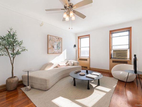 25-40 31st Avenue 6M, Astoria NY 11106
