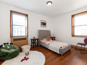 25-40 31st Avenue 6M, Astoria NY 11106