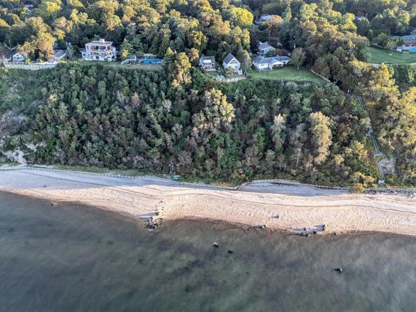 96 Herod Point Road, Wading River NY 11792