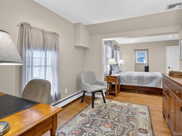 149 Hughes Place, Albertson NY 11507