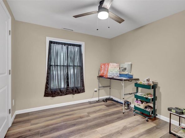 128 S Bicycle Path, Selden NY 11784