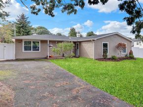 128 S Bicycle Path, Selden NY 11784